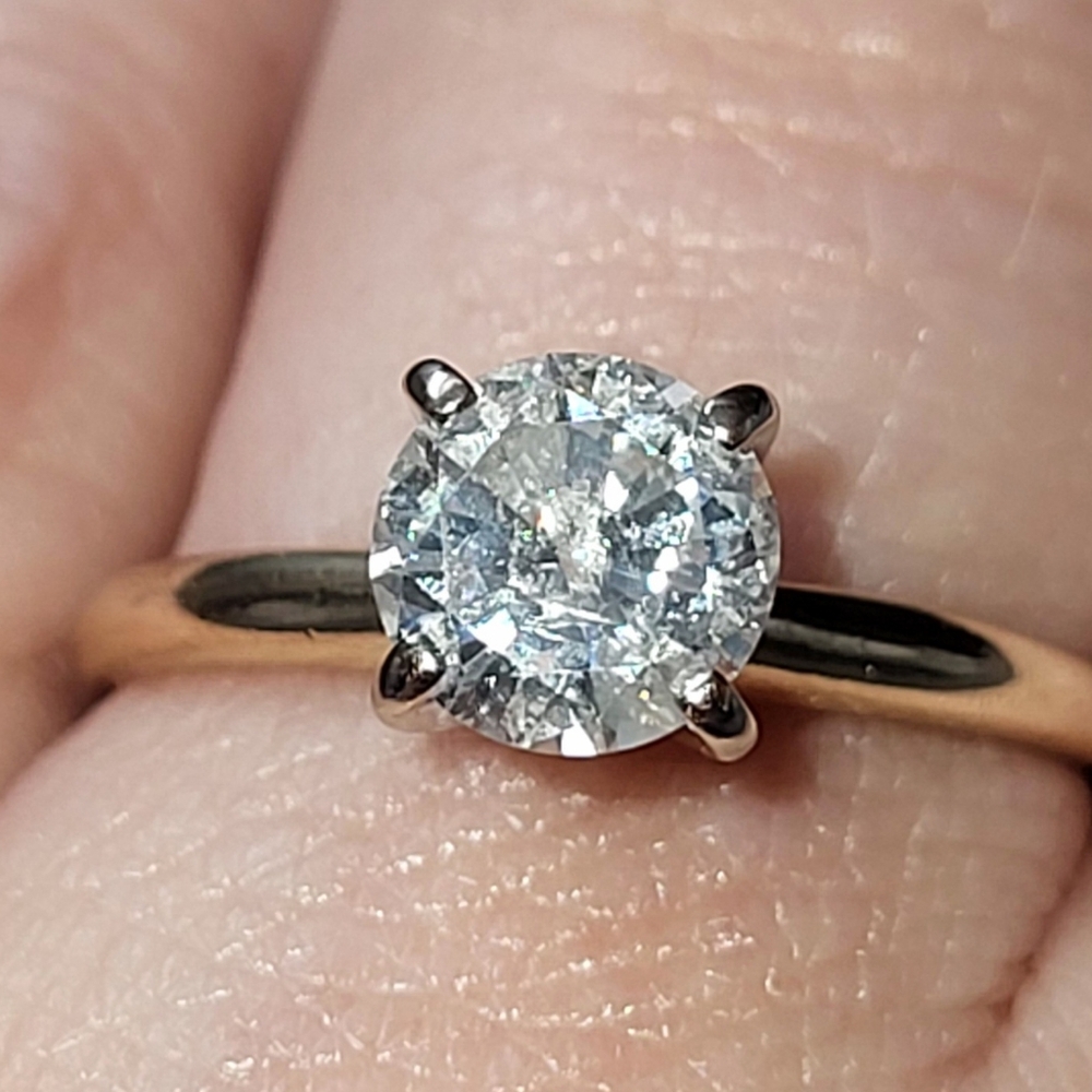 14k yellow gold 1.05ct round diamond set in 4 prong white gold solitaire ring - Picture 11 of 16